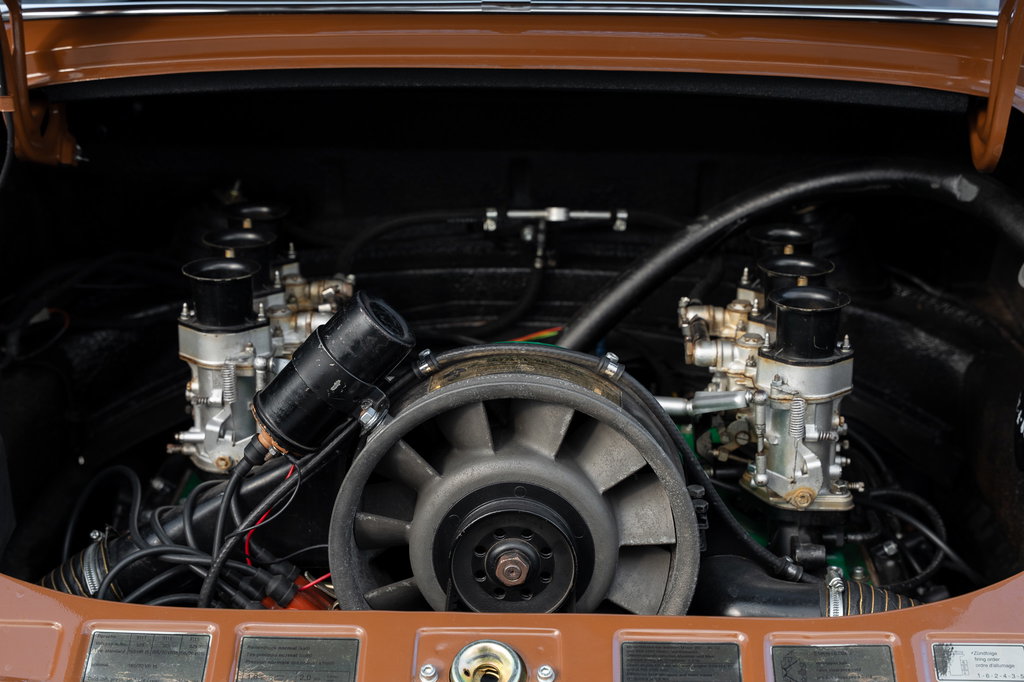Porsche 911 T (US)
