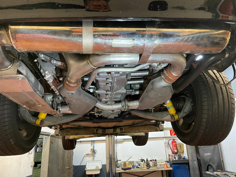 Porsche 911 Carrera 3.2