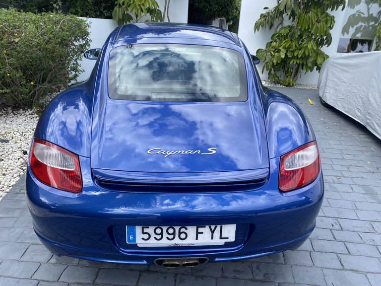 Porsche 987 Cayman S