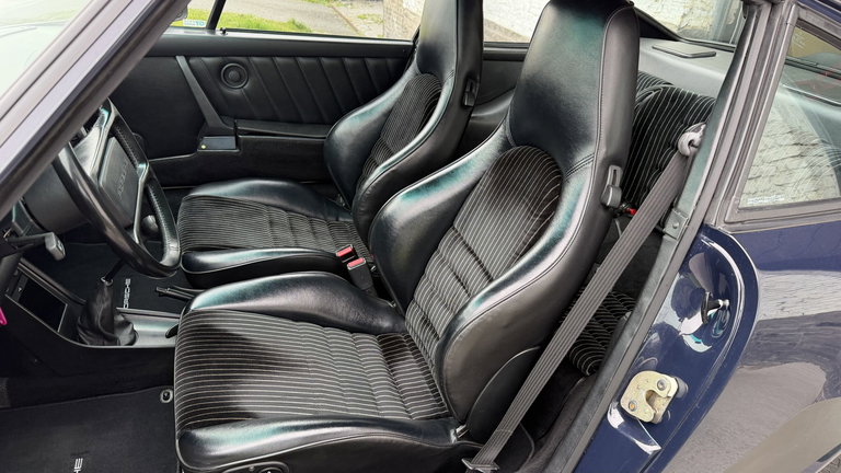 Porsche 911 Carrera 3.2