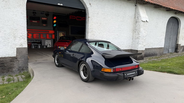 Porsche 911 Carrera 3.2