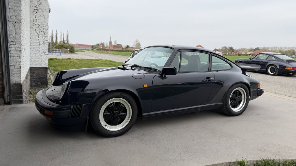 Porsche 911 Carrera 3.2
