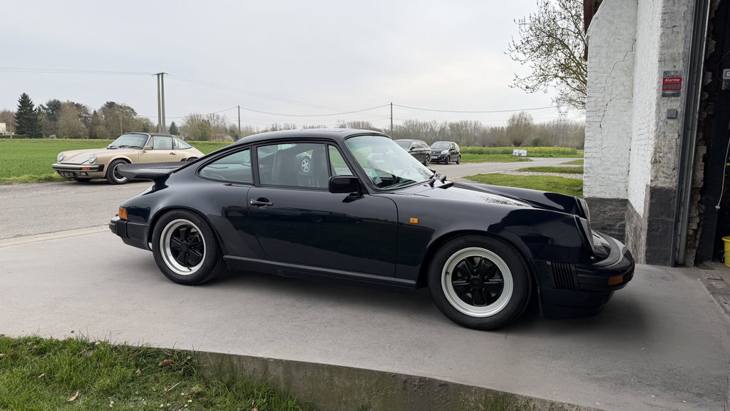 Porsche 911 Carrera 3.2