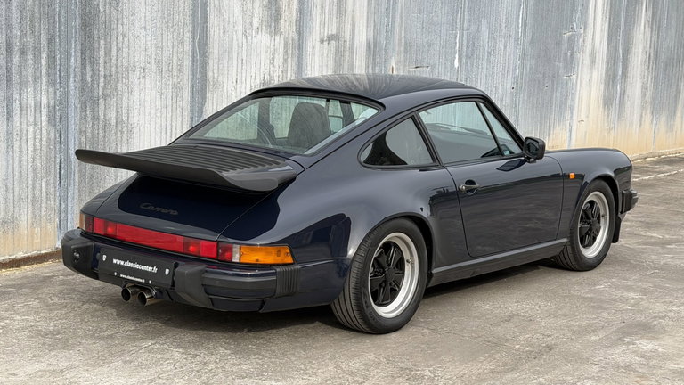 Porsche 911 Carrera 3.2