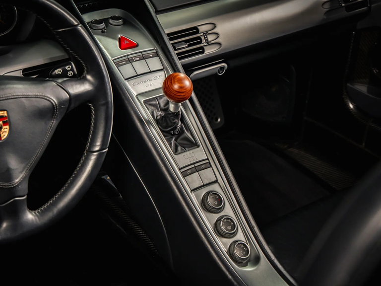 Porsche Carrera GT