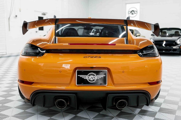 Porsche 718 Cayman GT4 RS
