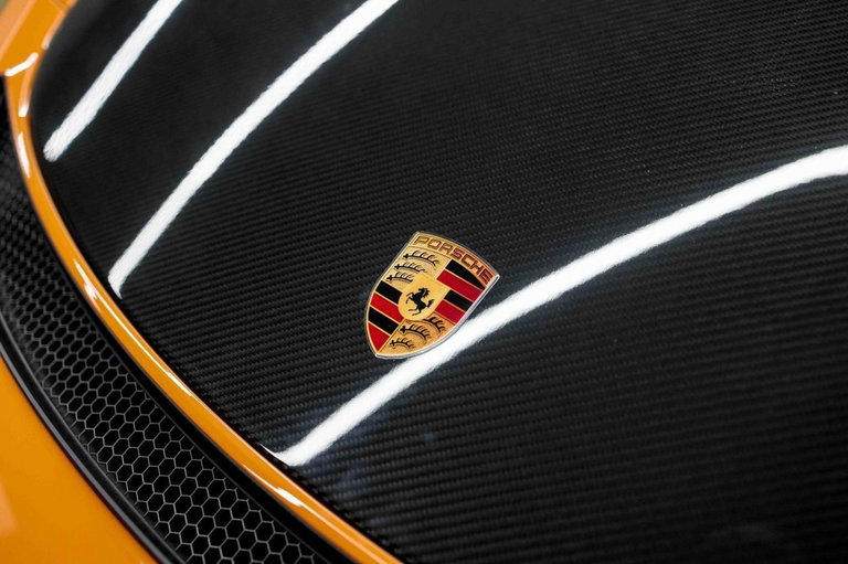 Porsche 718 Cayman GT4 RS