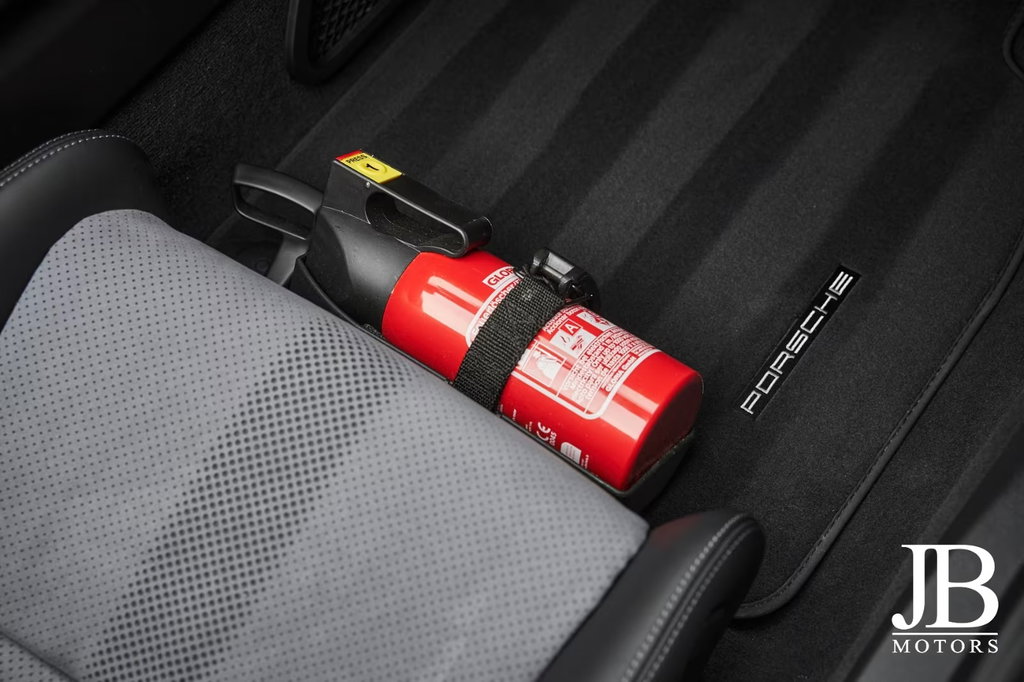 Porsche 718 Spyder RS