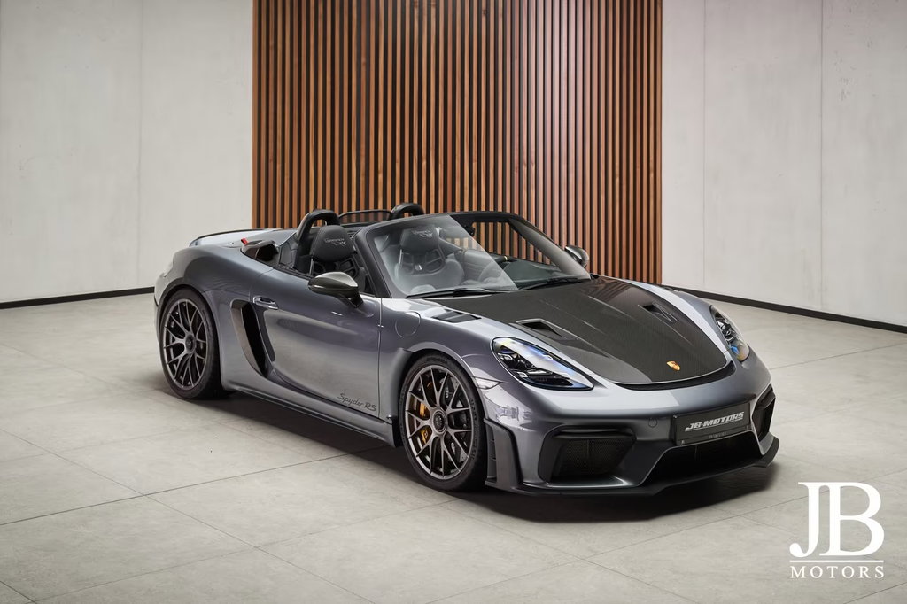 Porsche 718 Spyder RS
