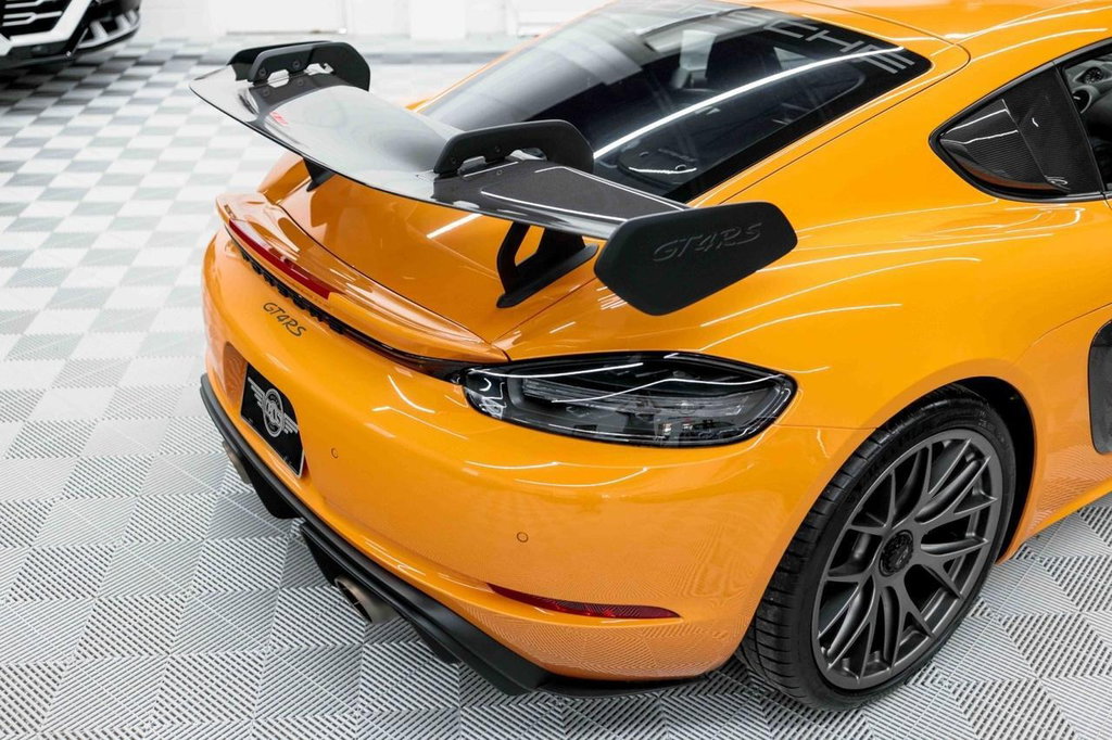 Porsche 718 Cayman GT4 RS