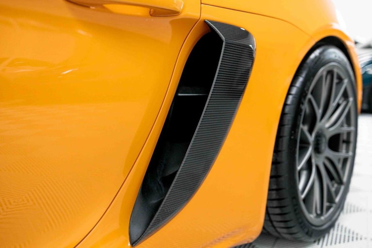 Porsche 718 Cayman GT4 RS