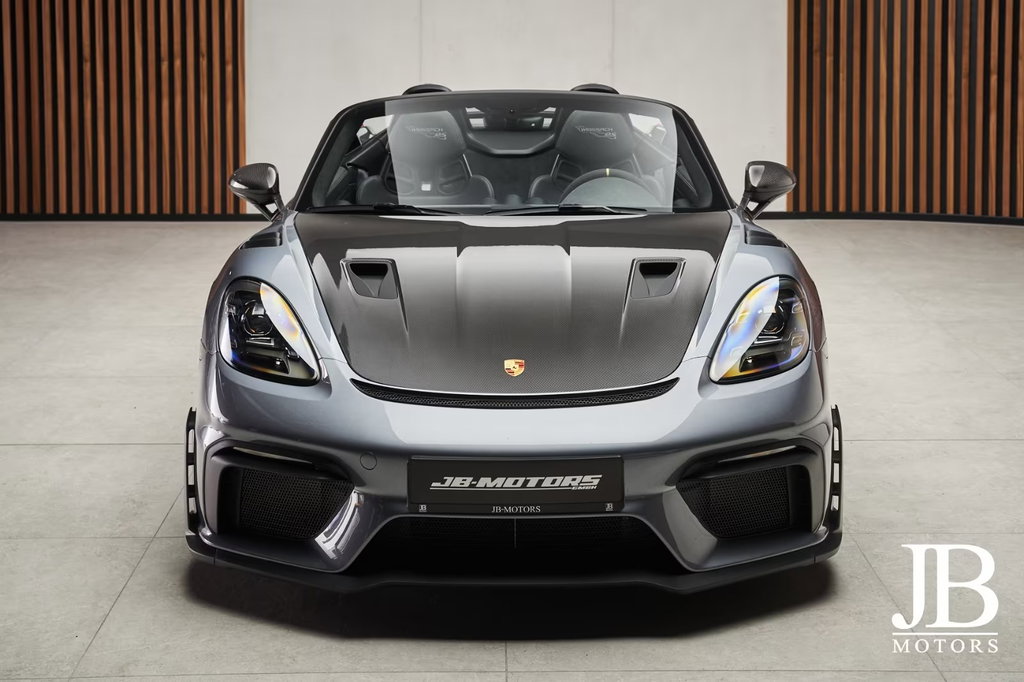 Porsche 718 Spyder RS