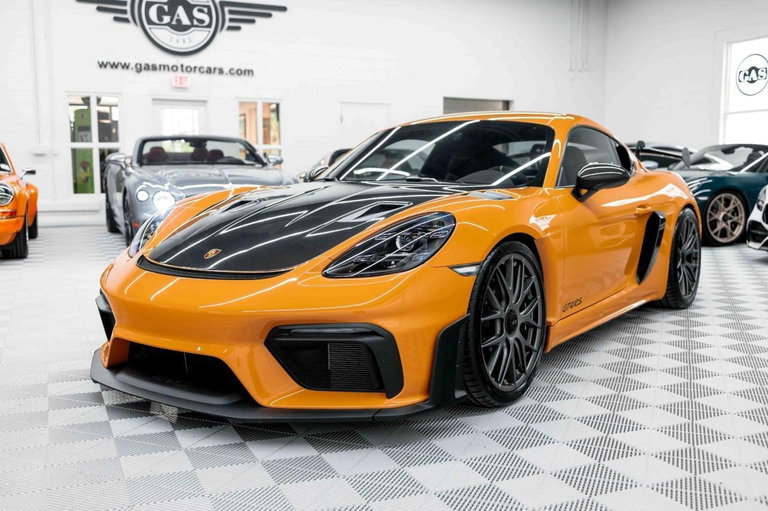 Porsche 718 Cayman GT4 RS