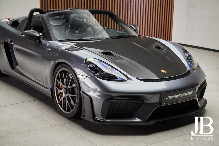 Porsche 718 Spyder RS