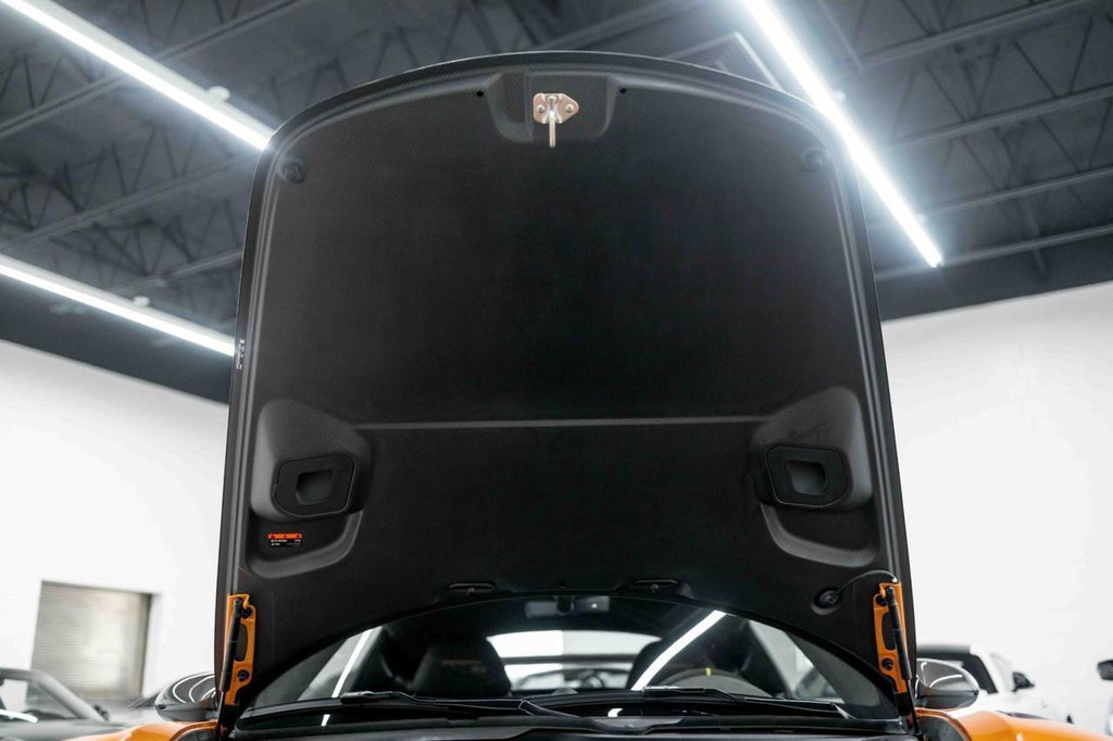 Porsche 718 Cayman GT4 RS