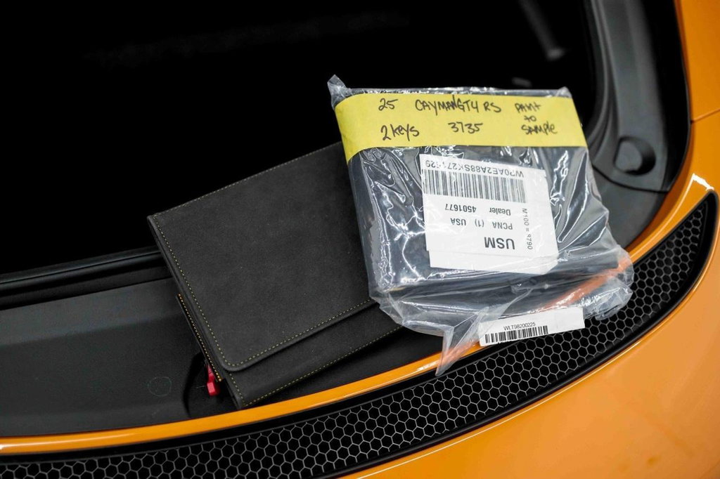 Porsche 718 Cayman GT4 RS