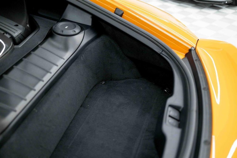 Porsche 718 Cayman GT4 RS