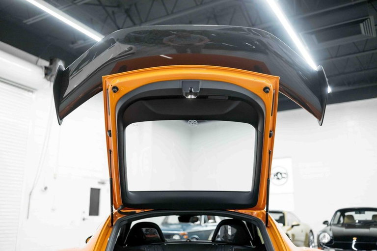 Porsche 718 Cayman GT4 RS