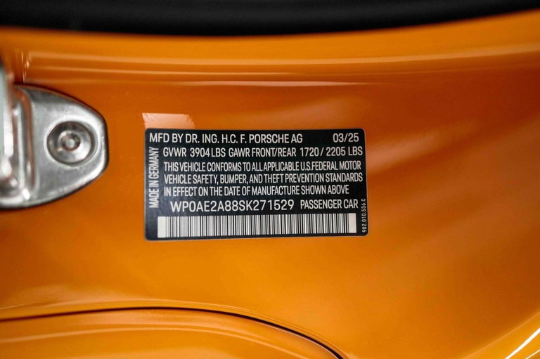 Porsche 718 Cayman GT4 RS