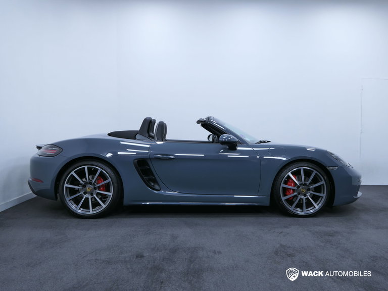 Porsche 718 Boxster S