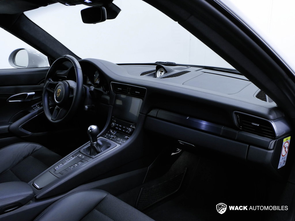 Porsche 991.2 GT3 Touring