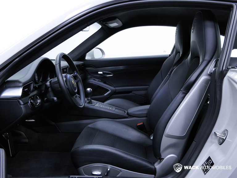 Porsche 991.2 GT3 Touring