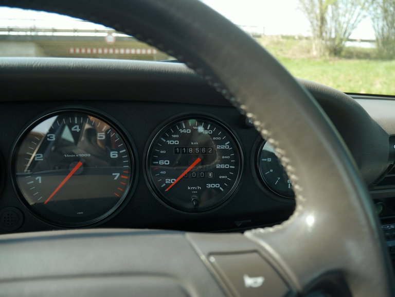 Porsche 964 Carrera 2