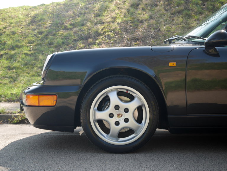 Porsche 964 Carrera 2