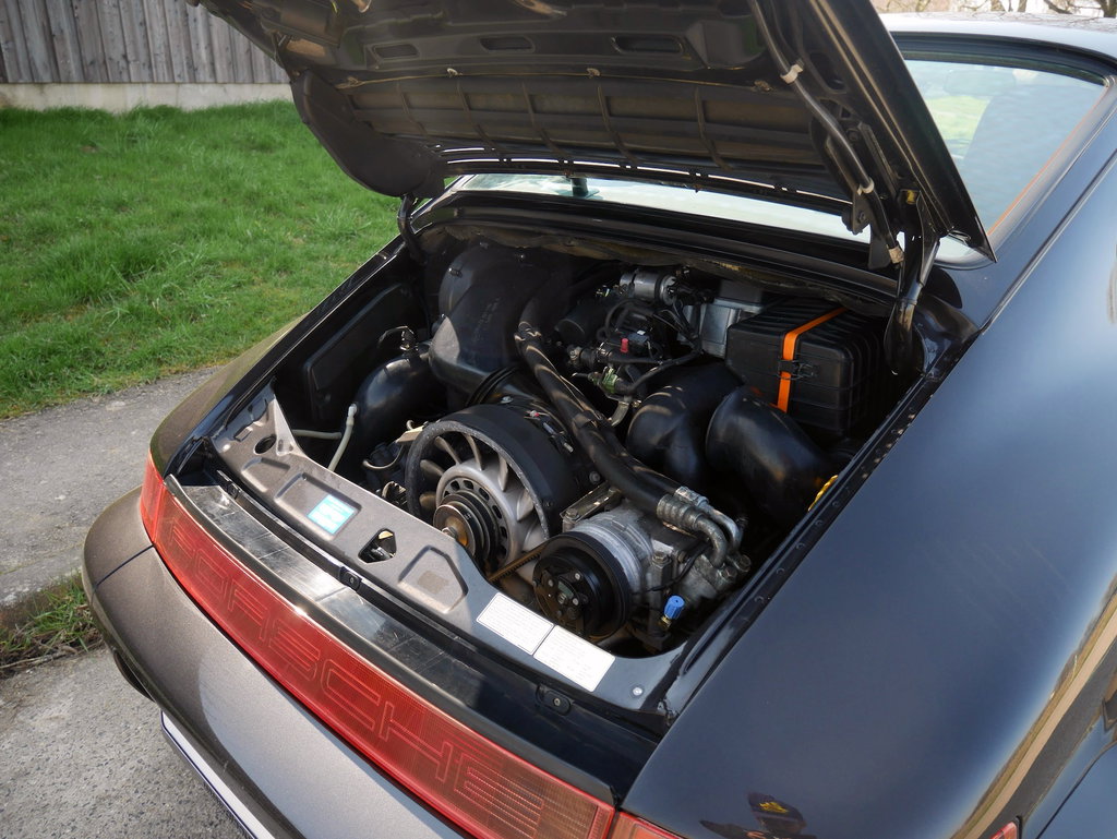 Porsche 964 Carrera 2