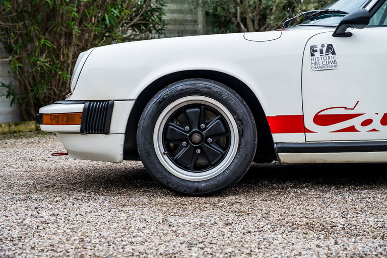 Porsche 911 Modified