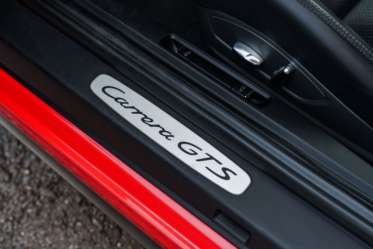 Porsche 991 Carrera GTS