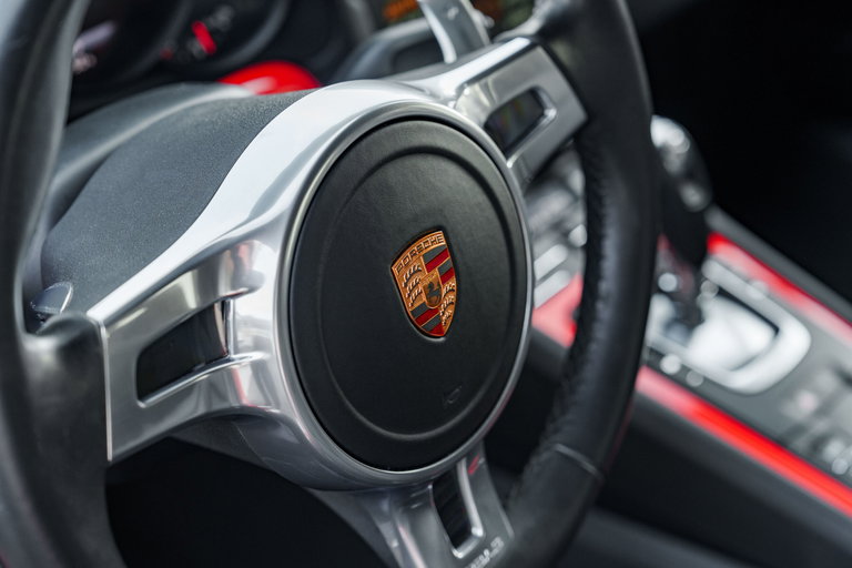 Porsche 991 Carrera GTS