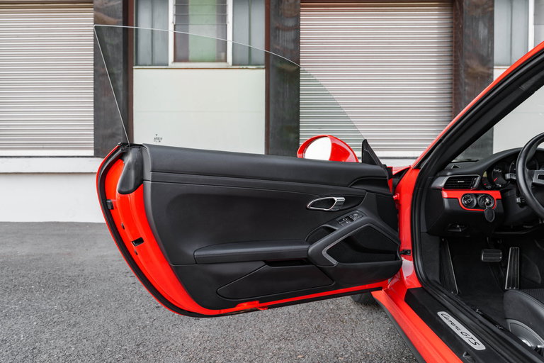 Porsche 991 Carrera GTS