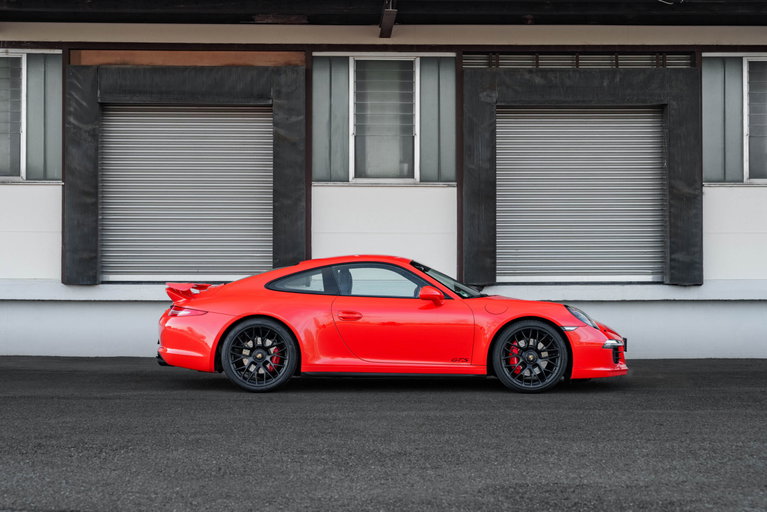 Porsche 991 Carrera GTS