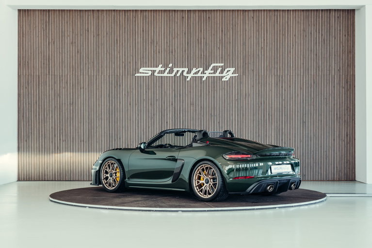 Porsche 718 Spyder RS