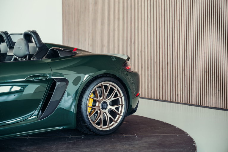 Porsche 718 Spyder RS