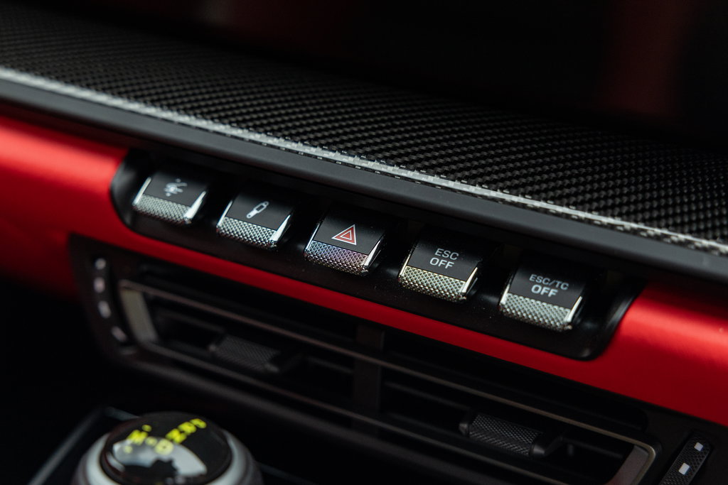 Porsche 992 GT3 Touring