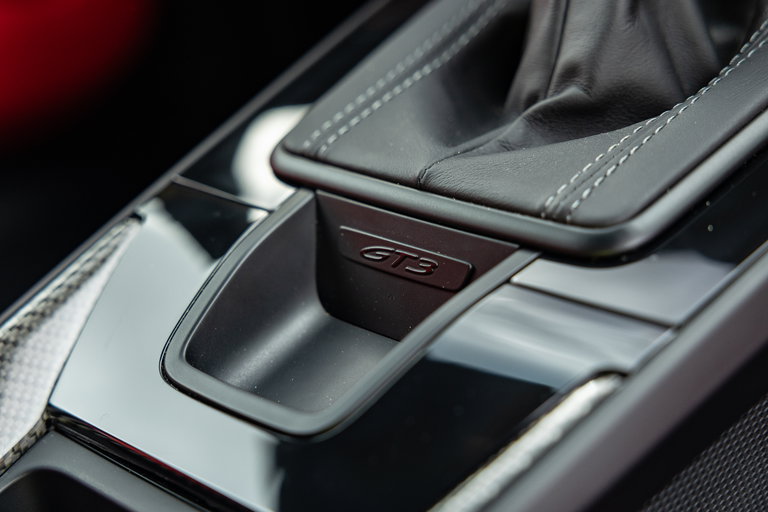 Porsche 992 GT3 Touring