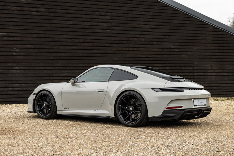 Porsche 992 GT3 Touring