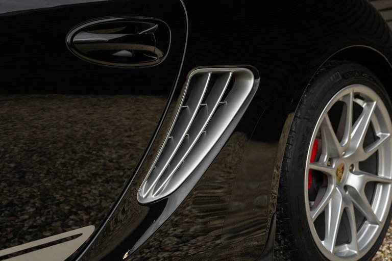 Porsche 987 Cayman R