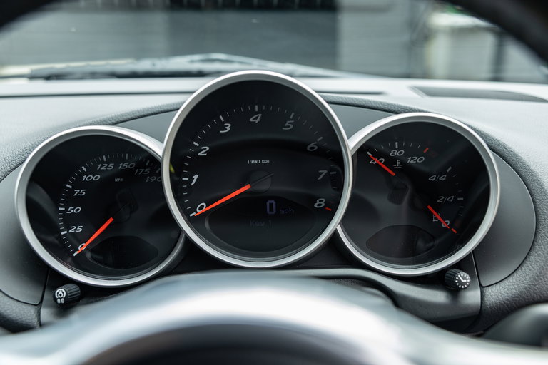 Porsche 987 Cayman R