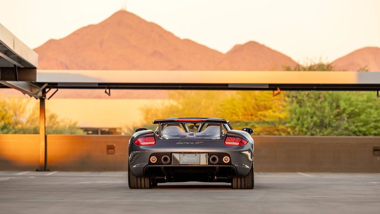 Porsche Carrera GT