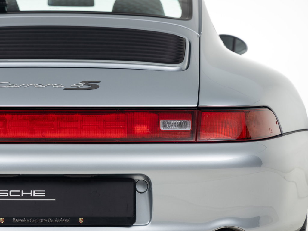 Porsche 993 Carrera 4S
