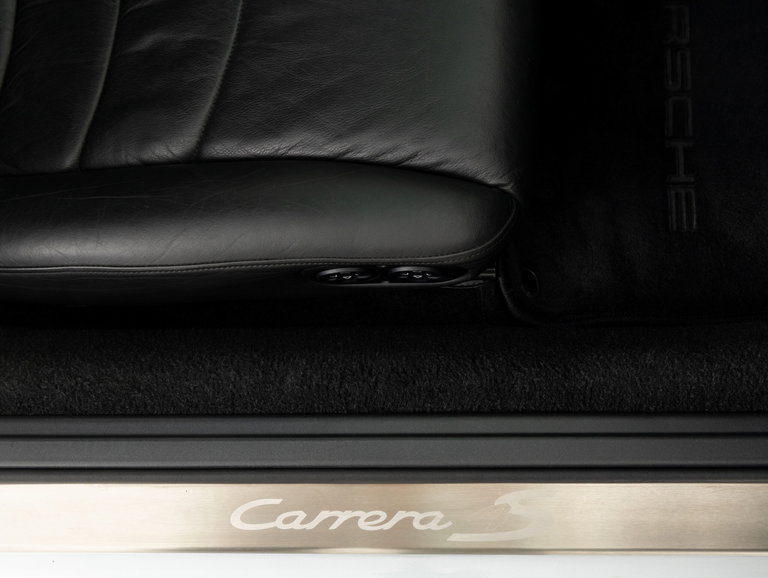 Porsche 993 Carrera 4S