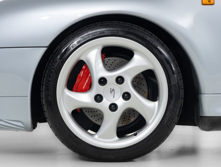 Porsche 993 Carrera 4S