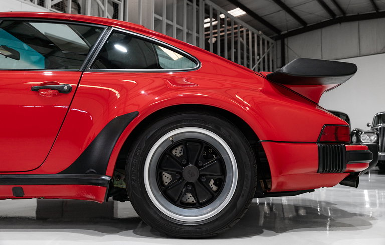 Porsche 911 Carrera 3.2 WTL