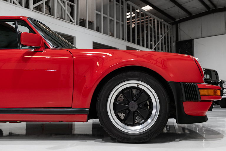 Porsche 911 Carrera 3.2 WTL