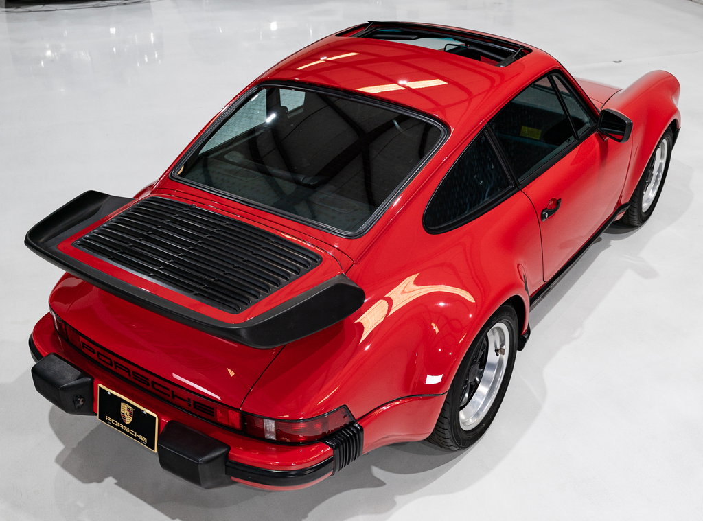 Porsche 911 Carrera 3.2 WTL
