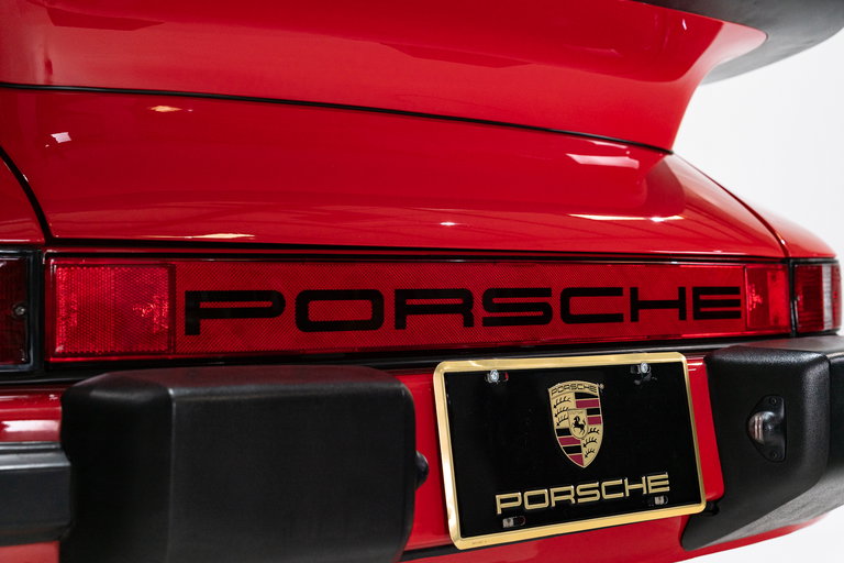 Porsche 911 Carrera 3.2 WTL