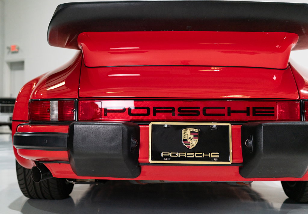 Porsche 911 Carrera 3.2 WTL